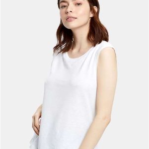 Women's Muscle Tank Top