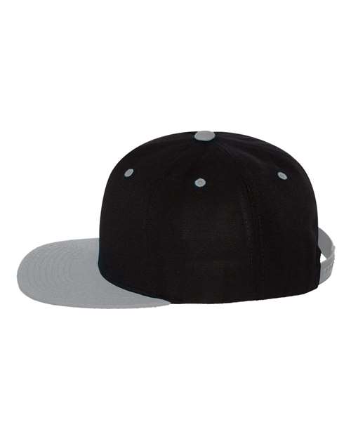 Premium Flat Bill Snapback Cap - Black/ Silver - Image 3