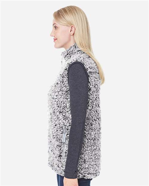 Women’s Epic Sherpa Full-Zip Vest - Image 5